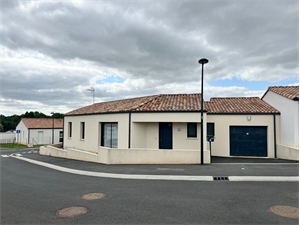 maison à la vente -   85170  LES LUCS SUR BOULOGNE, surface 3 m2 vente maison - UBI430520234